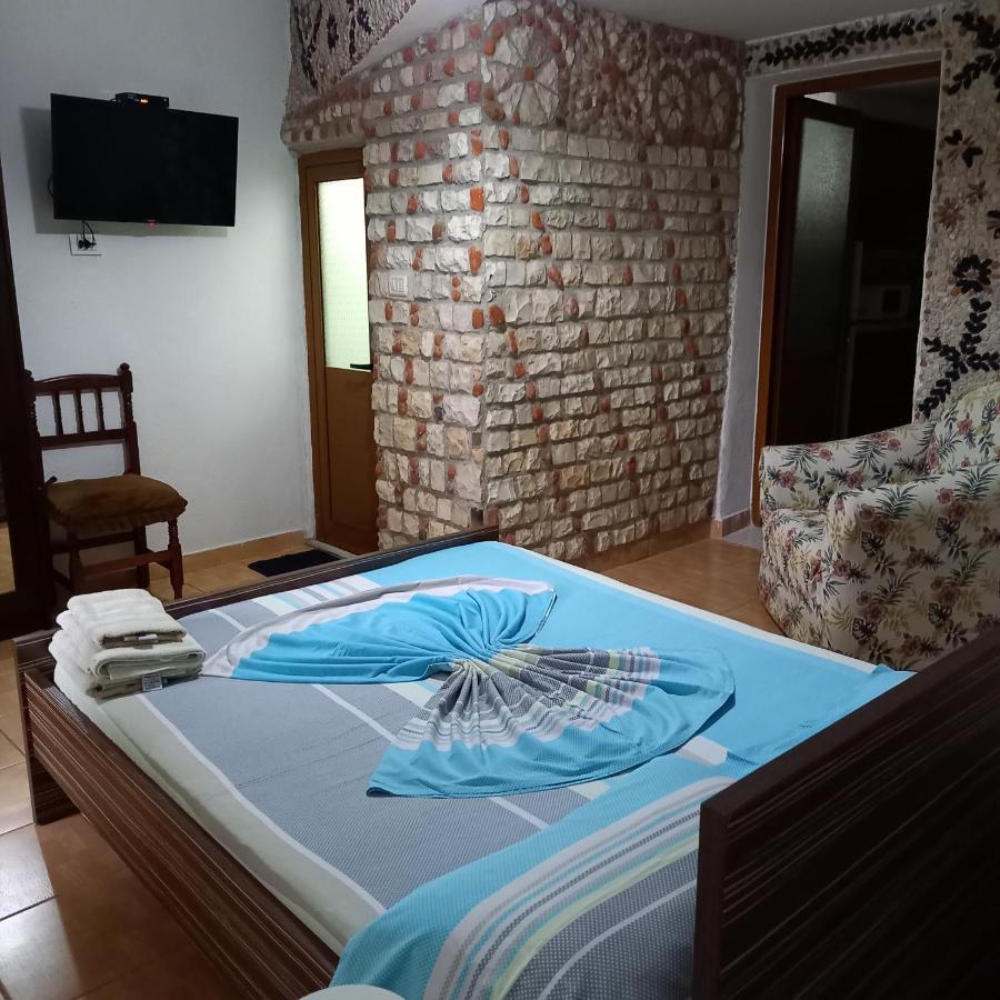 Mustafaraj Apartments Ksamil Exterior photo