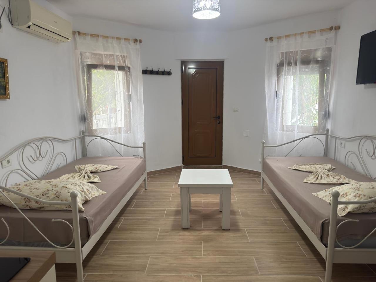 Mustafaraj Apartments Ksamil Exterior photo